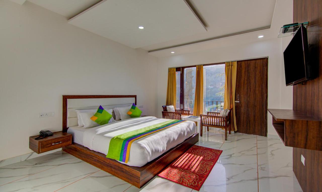 Treebo Down Town, Dalhousie Hotel Bagian luar foto